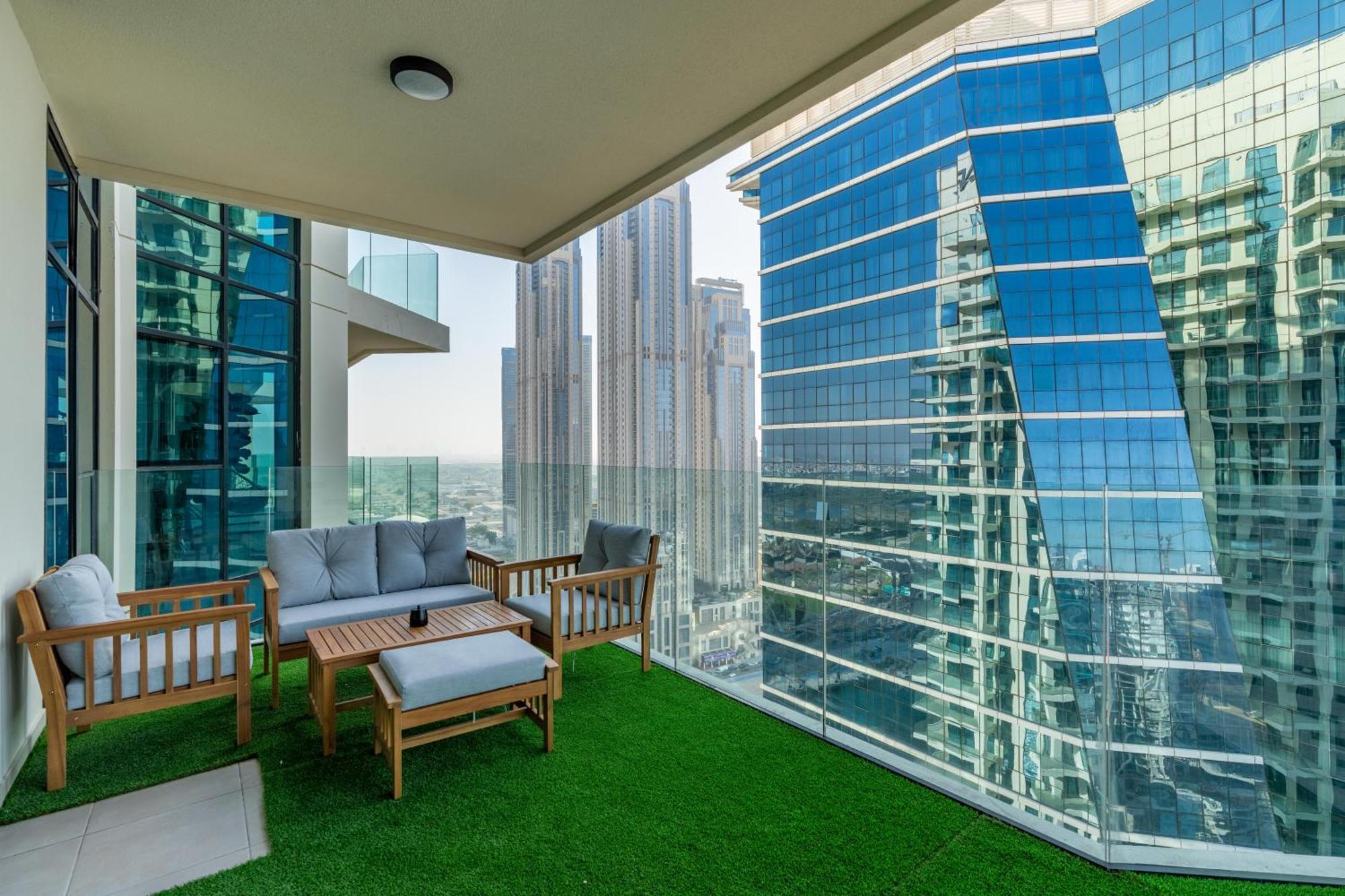 Elite Near Mall Dubai