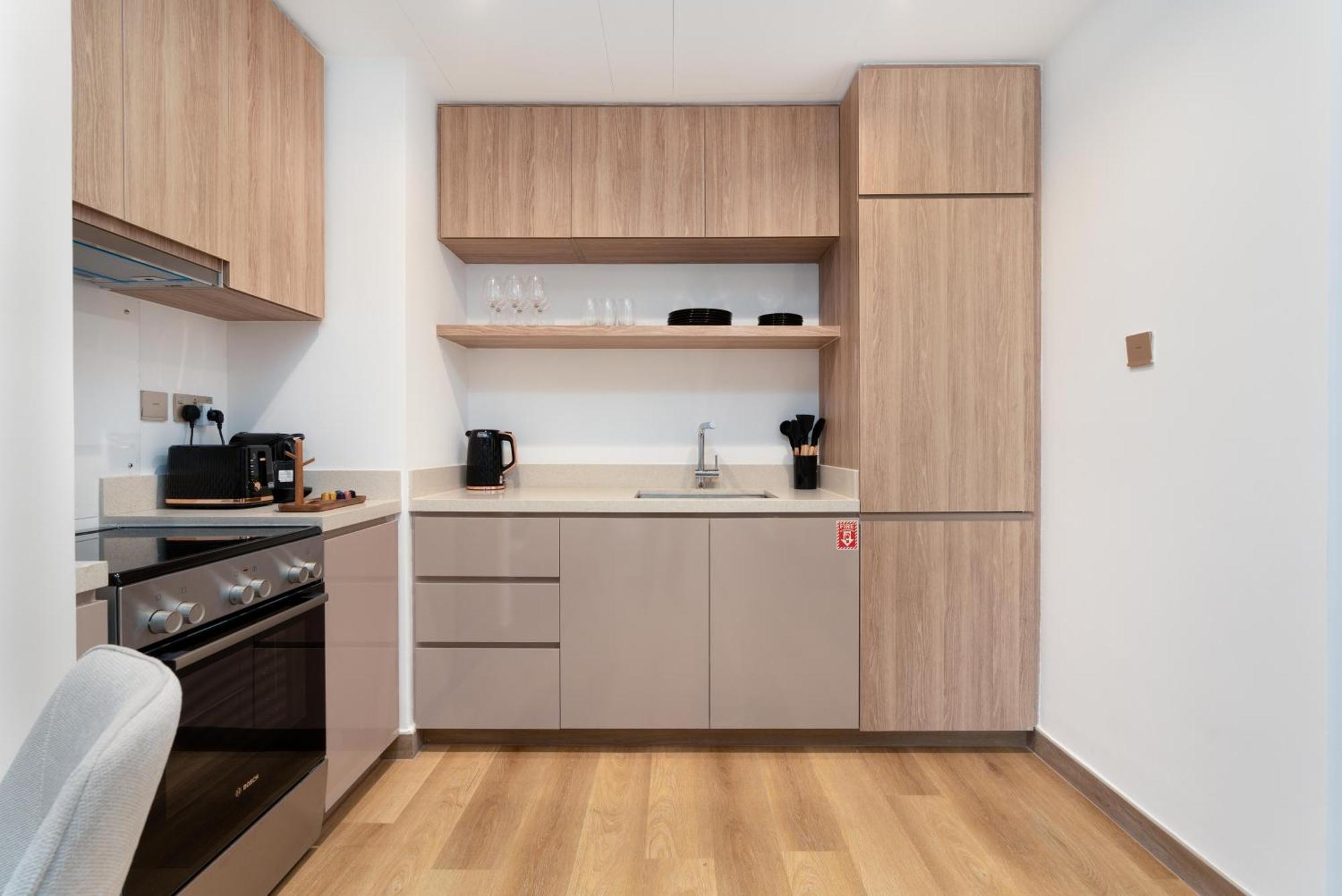 Elite Near Mall Apartment Dubai